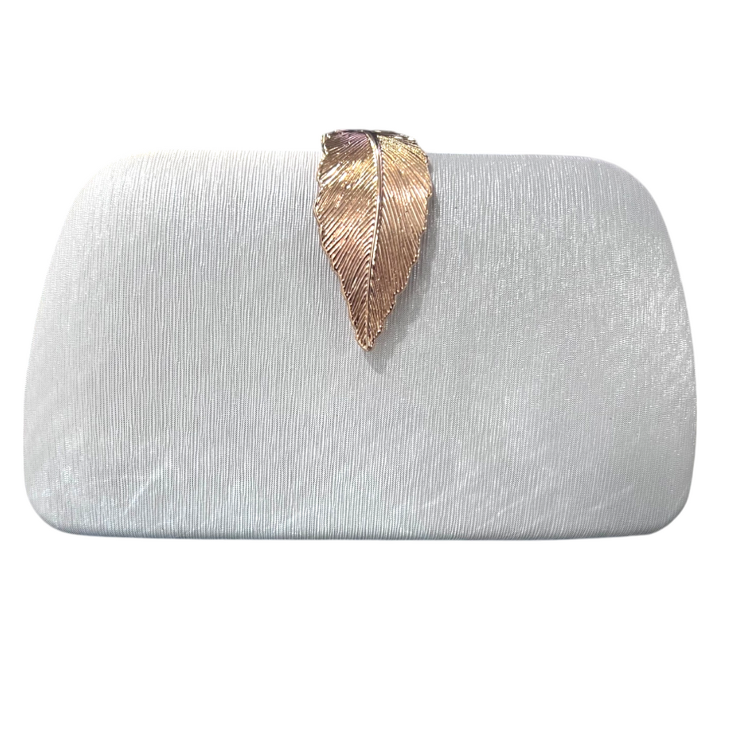 Dolly Clutch - Smoky White