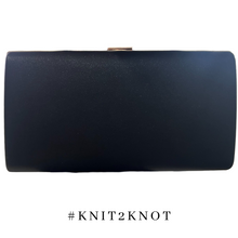 Load image into Gallery viewer, Pearl Clutch - Black
